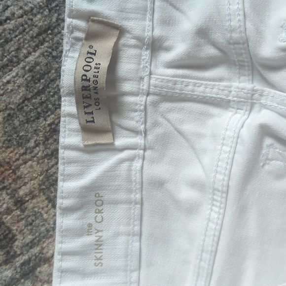 Liverpool Chloe Crops - Picture 6 of 6